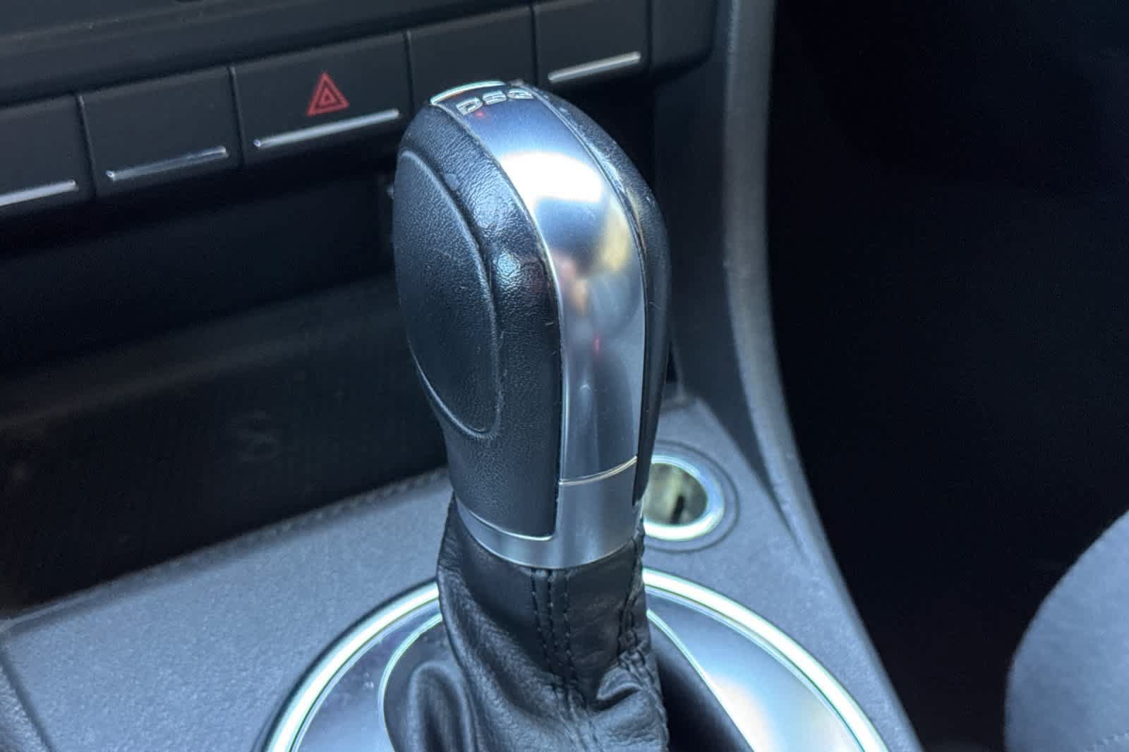Used 2014 Volkswagen Beetle R-Line FWD image 20