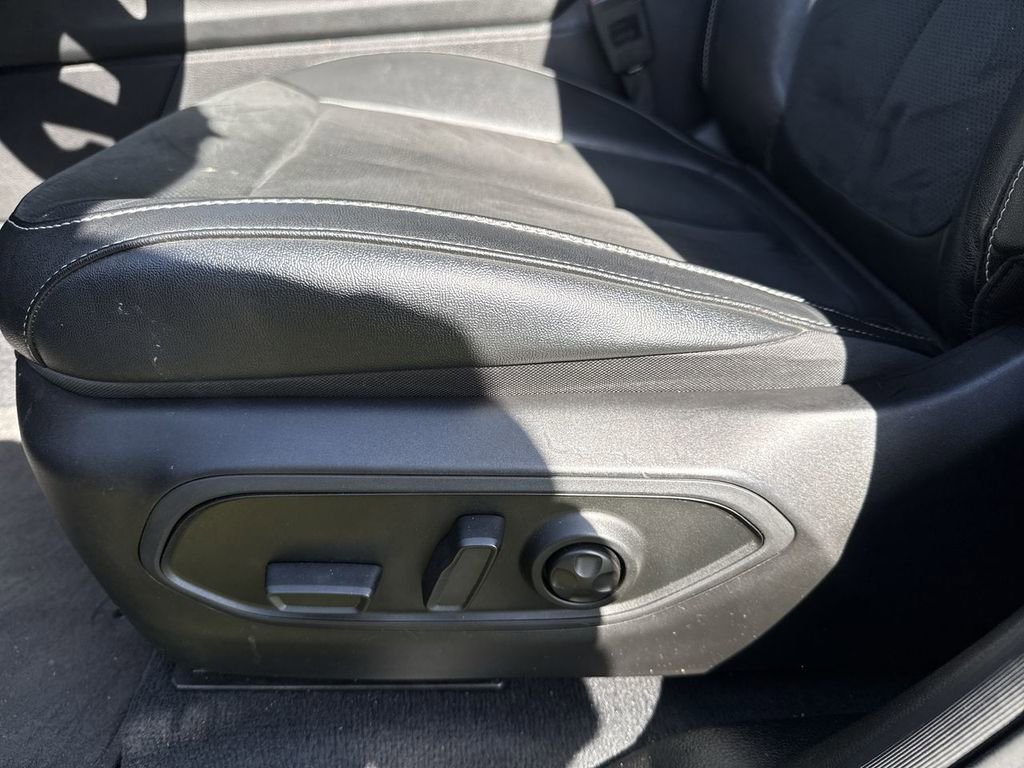 Used 2023 Jeep Grand Cherokee Altitude image 23