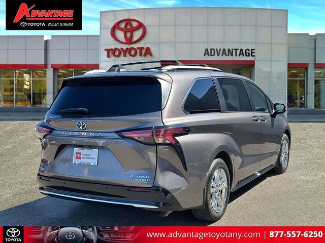 Used 2022 Toyota Sienna Platinum image 7