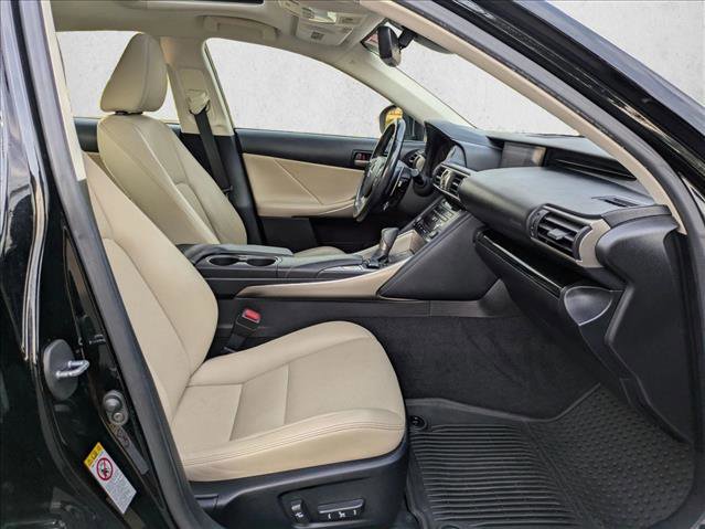 Used 2017 Lexus IS 200t image 20