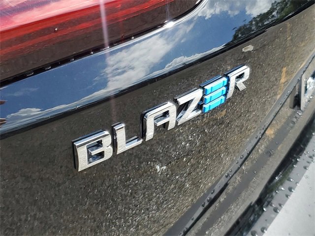 New 2025 Chevrolet Blazer EV LT image 10