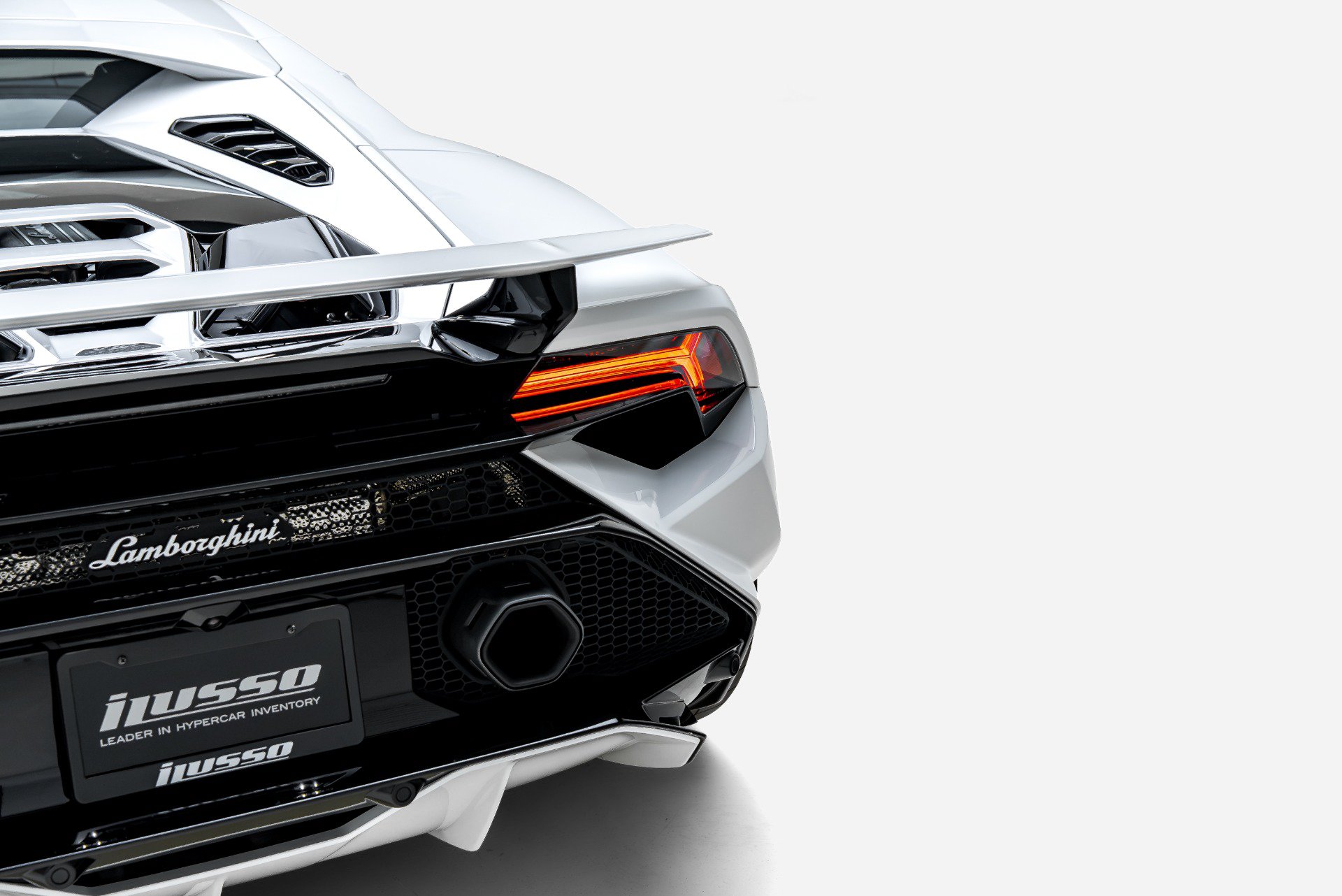 Used 2023 Lamborghini Huracan Tecnica RWD image 25