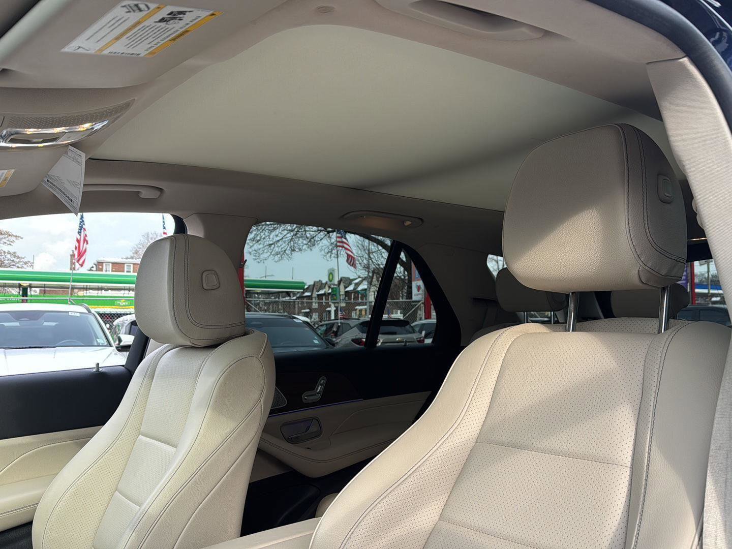 Used 2020 Mercedes-Benz GLE 350 4MATIC w/ 3rd Row Seat Package image 15