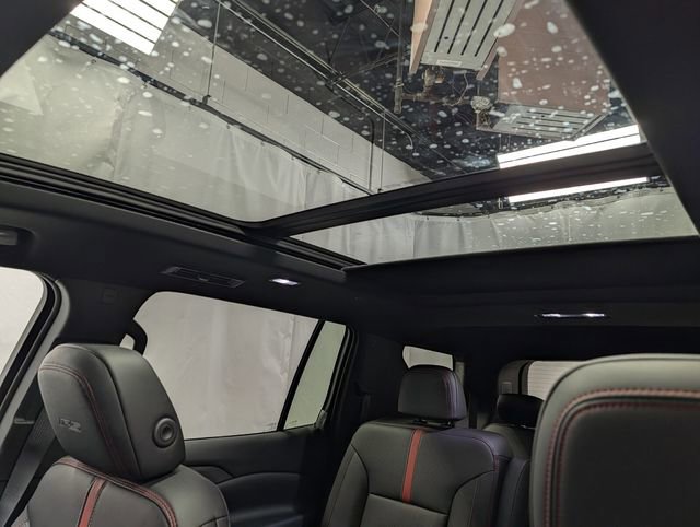 New 2026 Chevrolet Traverse RS image 14