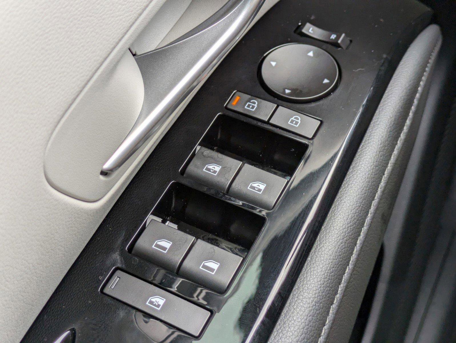 New 2026 Hyundai Tucson Limited image 29