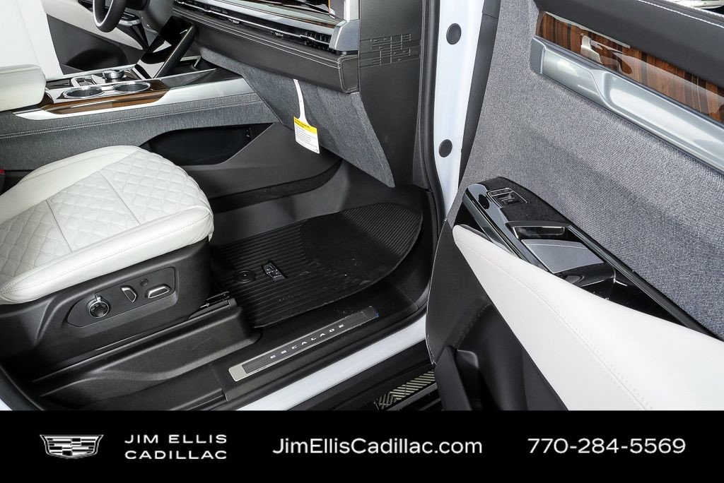 Certified 2026 Cadillac Escalade ESV Platinum Sport w/ LPO, ONYX Package image 26