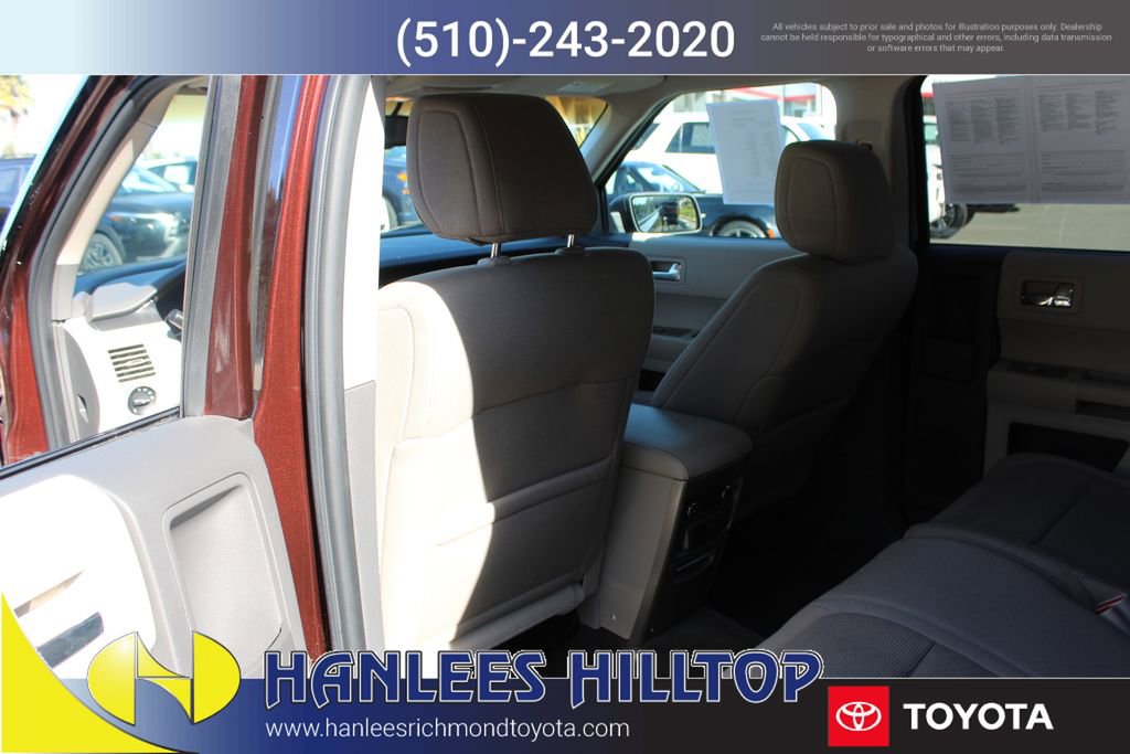 Used 2010 Ford Flex SE image 16