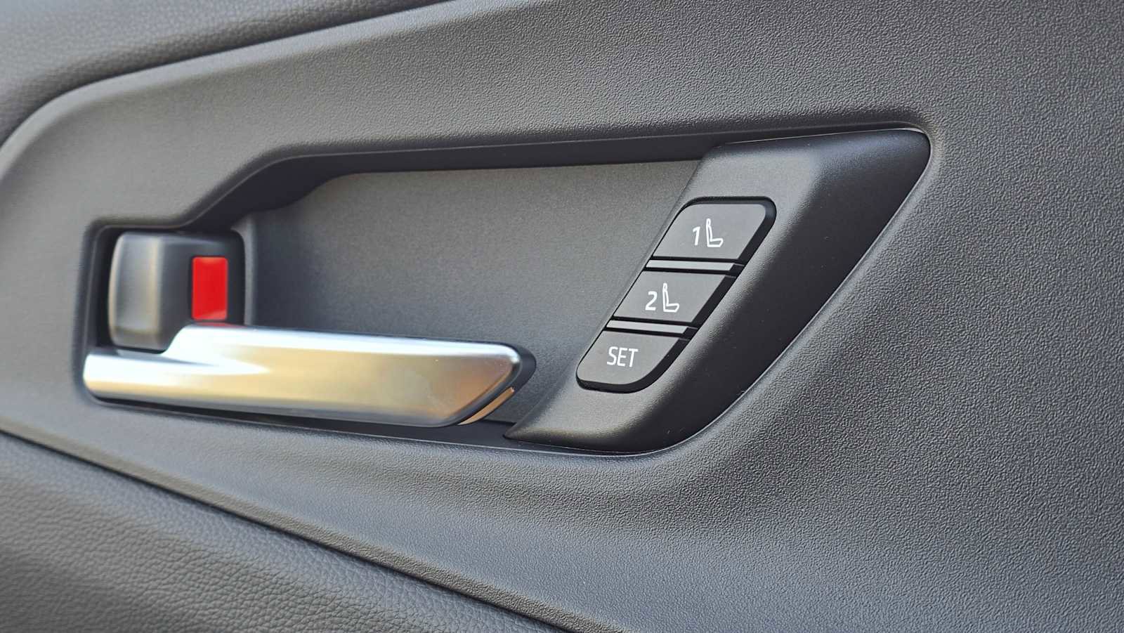 New 2025 Toyota Prius XSE Premium image 23