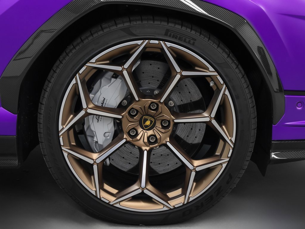 Used 2024 Lamborghini Urus Performante image 13