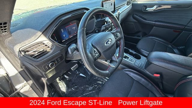 Used 2024 Ford Escape ST-Line AWD/4WD image 10