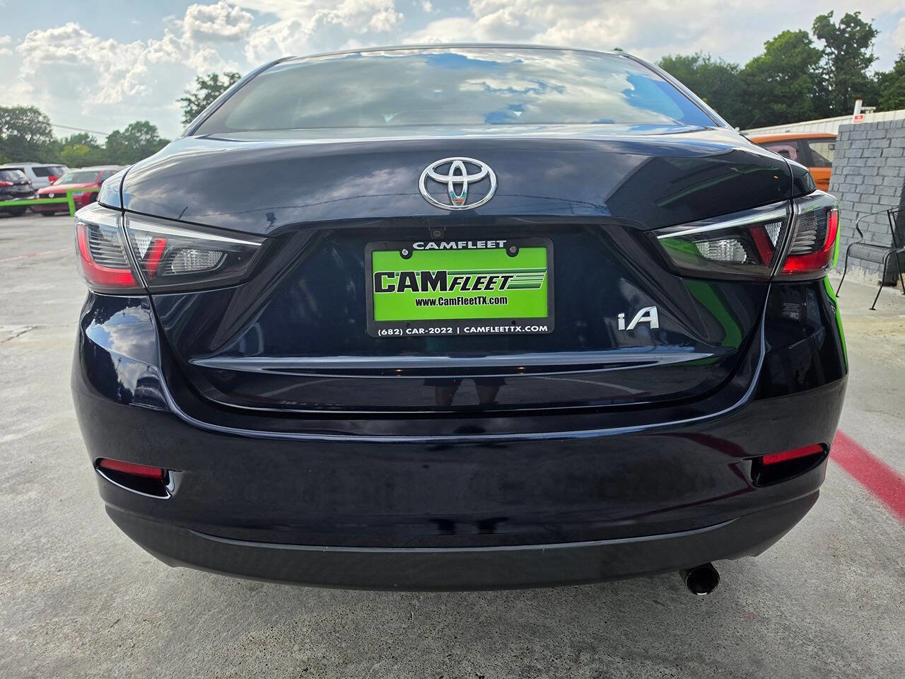 Used 2017 Toyota Yaris iA FWD image 14