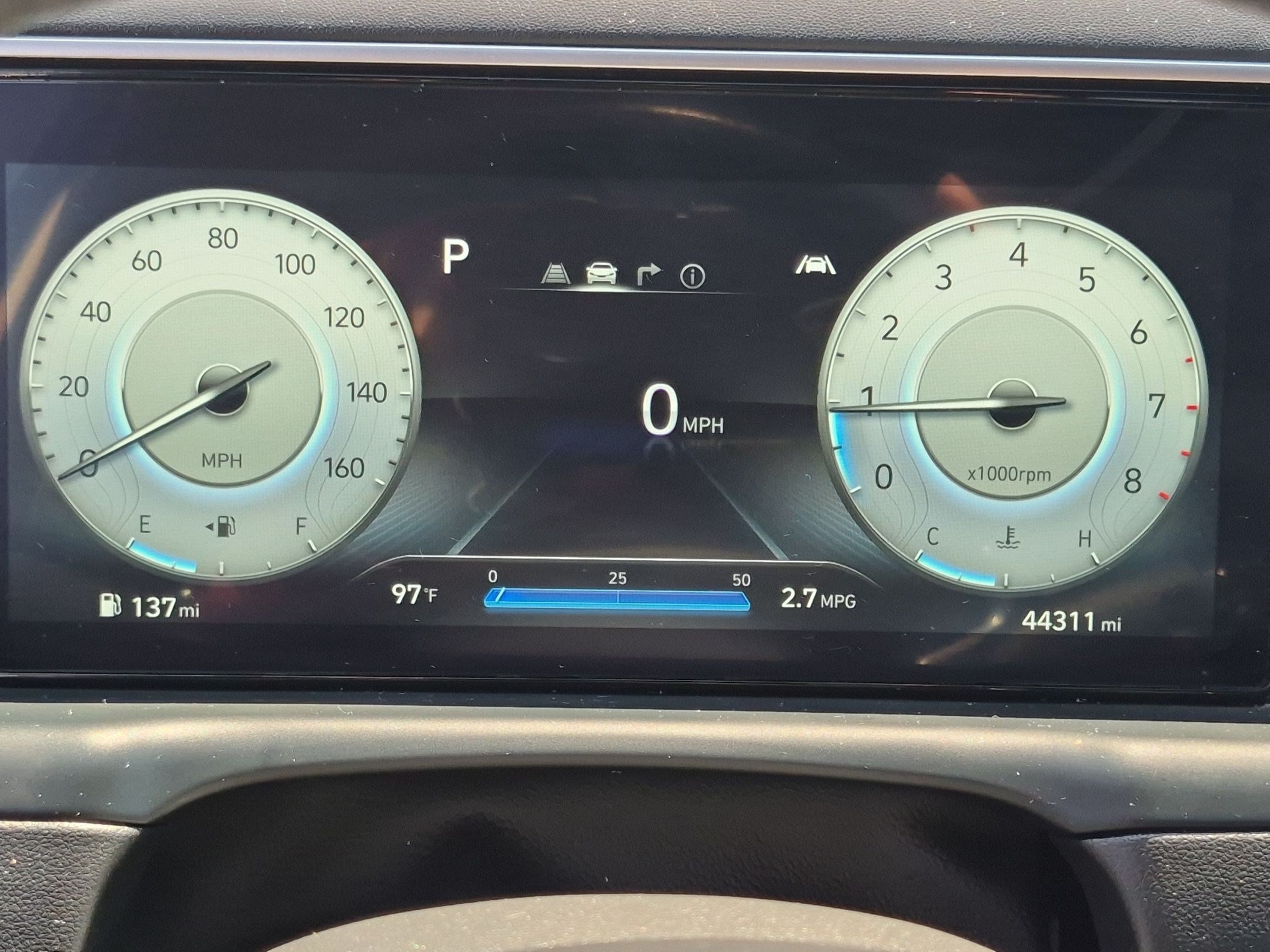Used 2023 Hyundai Santa Cruz SEL Premium AWD/4WD image 16