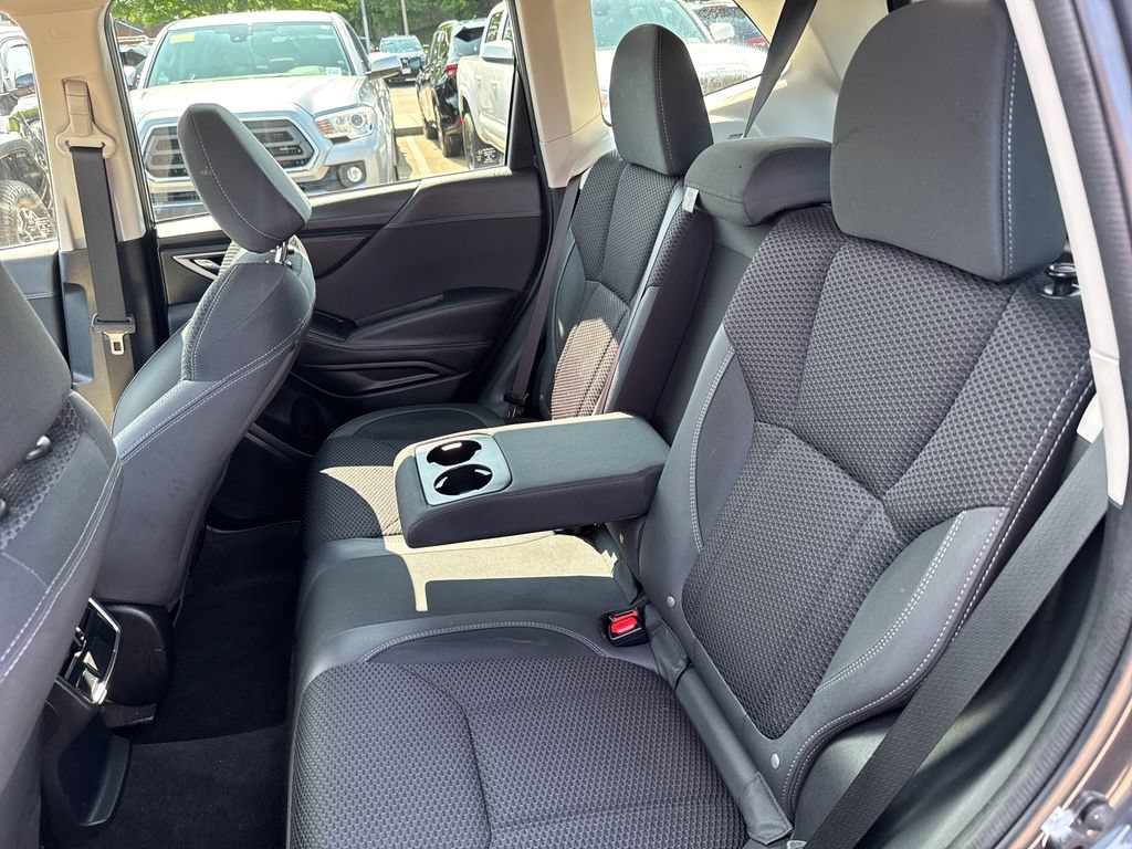 Used 2023 Subaru Forester Premium AWD/4WD image 38
