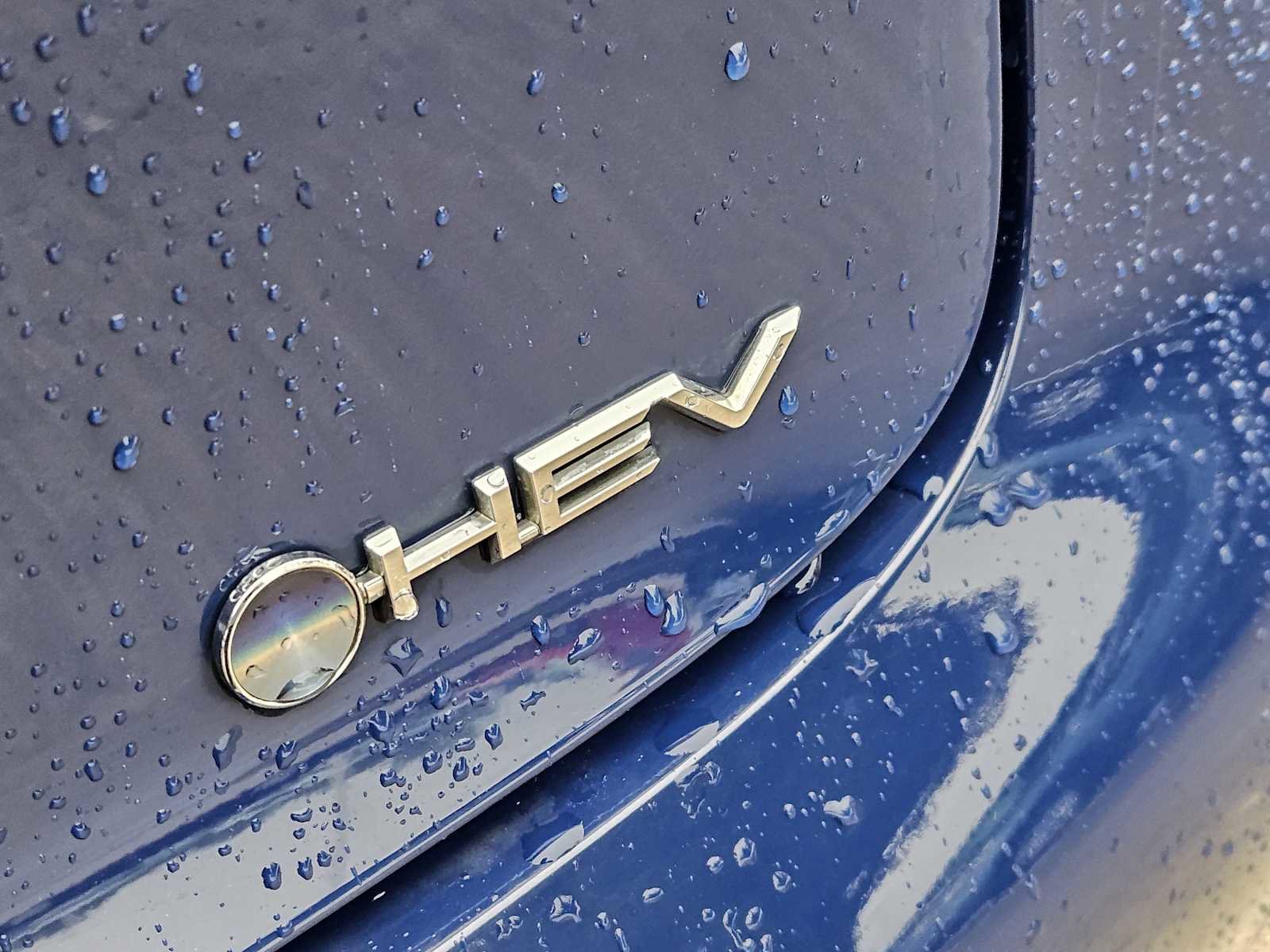 Used 2024 Toyota Prius XLE image 12