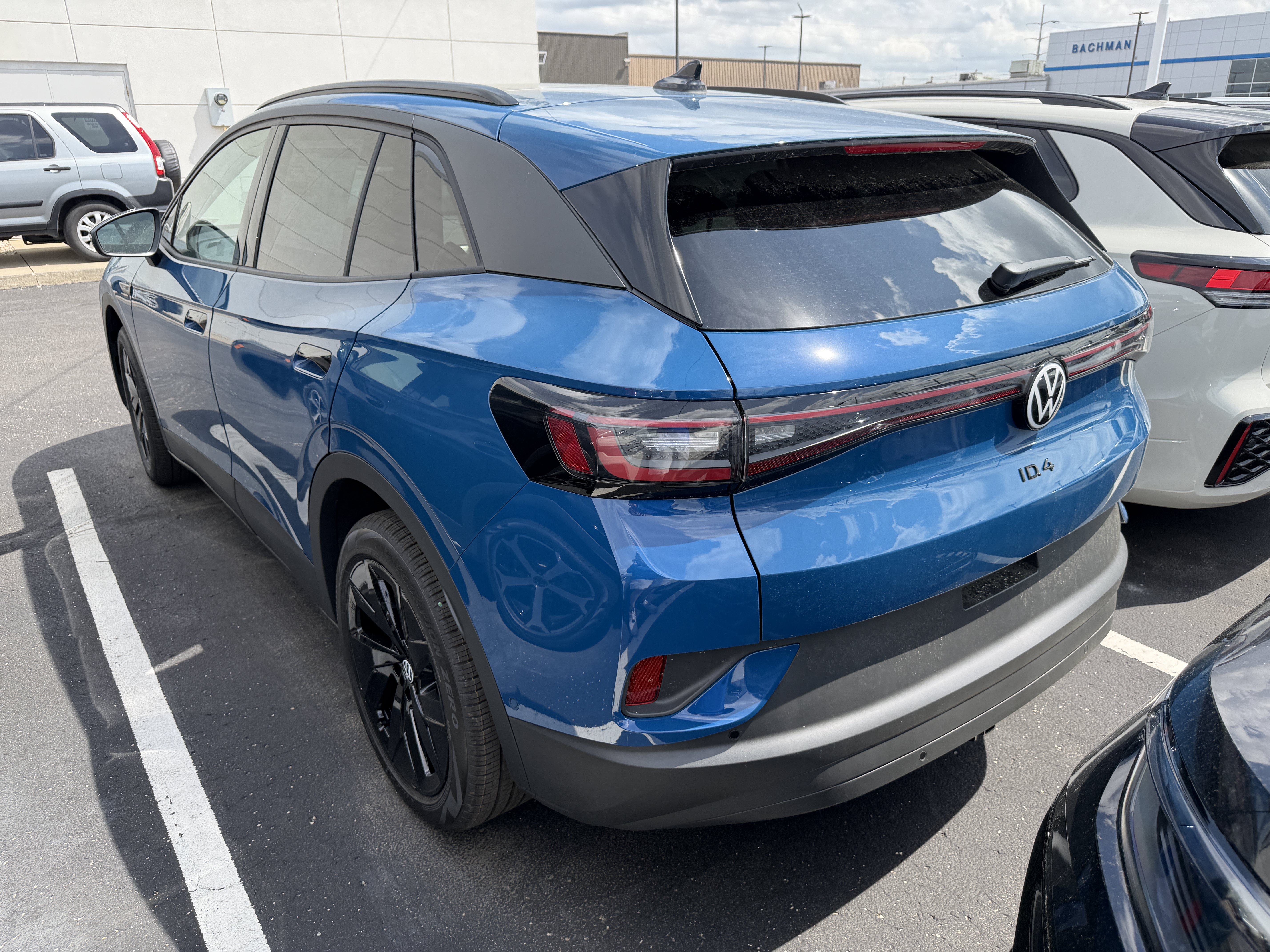 New 2026 Volkswagen ID.4 Pro S AWD/4WD image 5