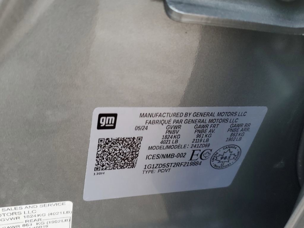 Used 2024 Chevrolet Malibu LT w/ Sport Edition image 36