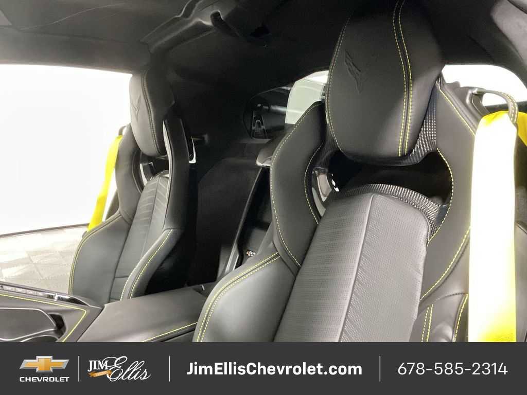 New 2025 Chevrolet Corvette E-Ray w/ ZER Performance Package AWD/4WD image 39