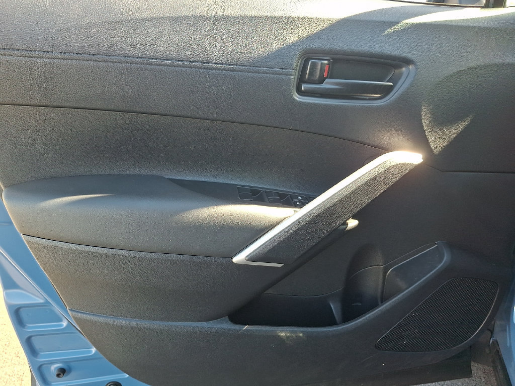 Certified 2026 Toyota Corolla Cross LE FWD image 17