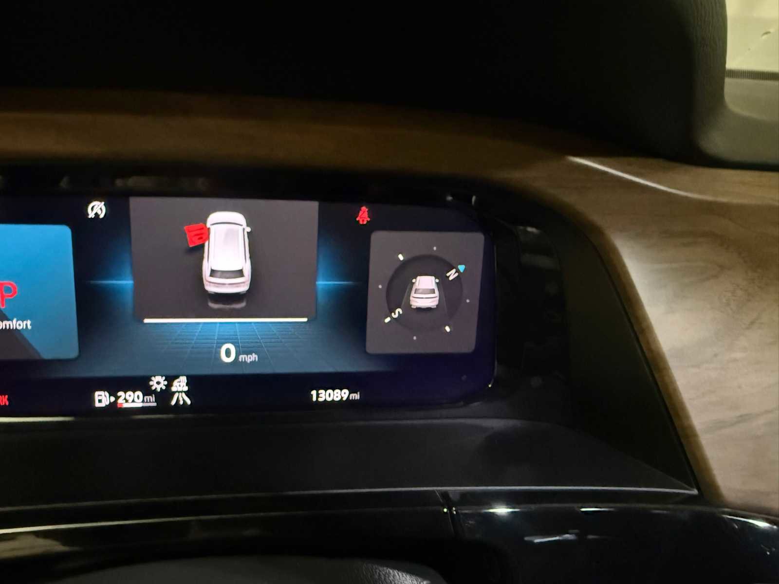 Certified 2025 Volkswagen Atlas SE image 36