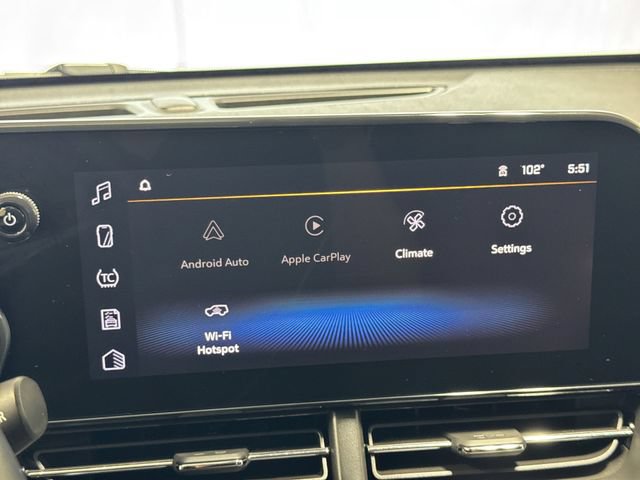Certified 2025 Chevrolet Trax LT w/ LT Convenience Package FWD image 17