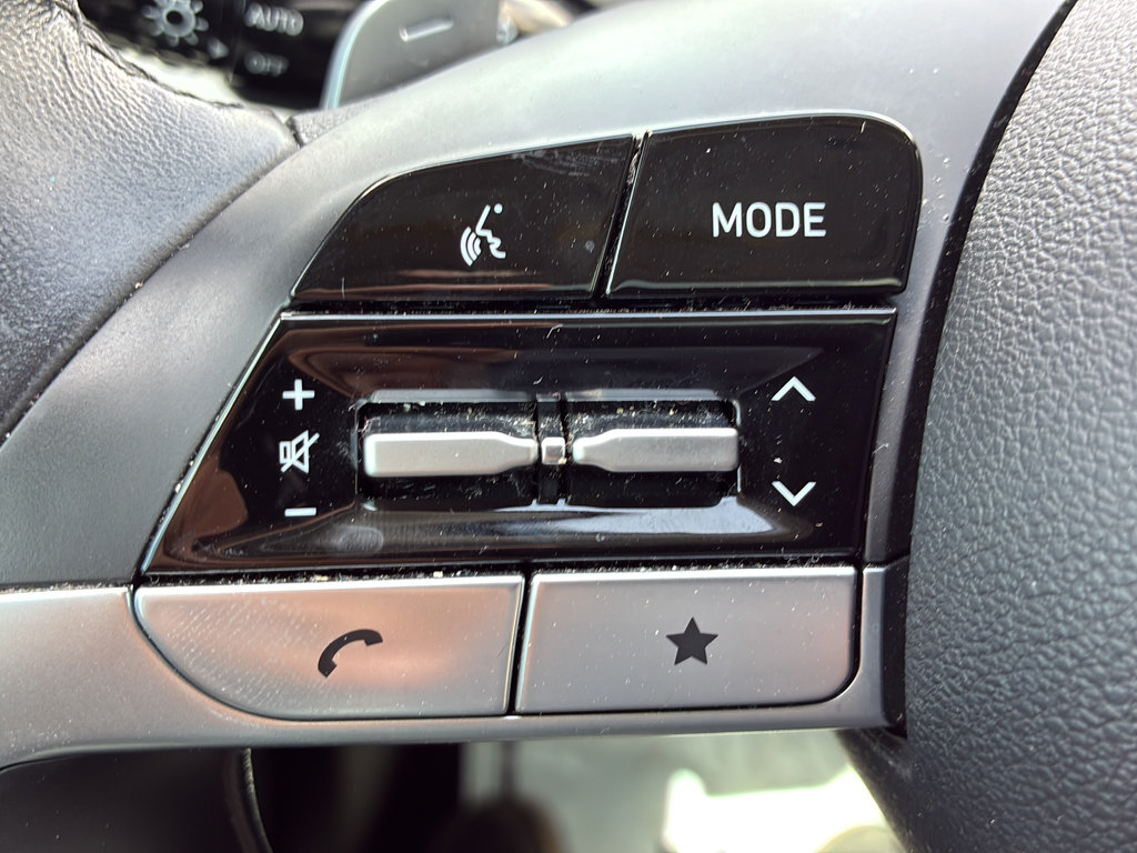 Used 2023 Hyundai Tucson Limited AWD/4WD image 36