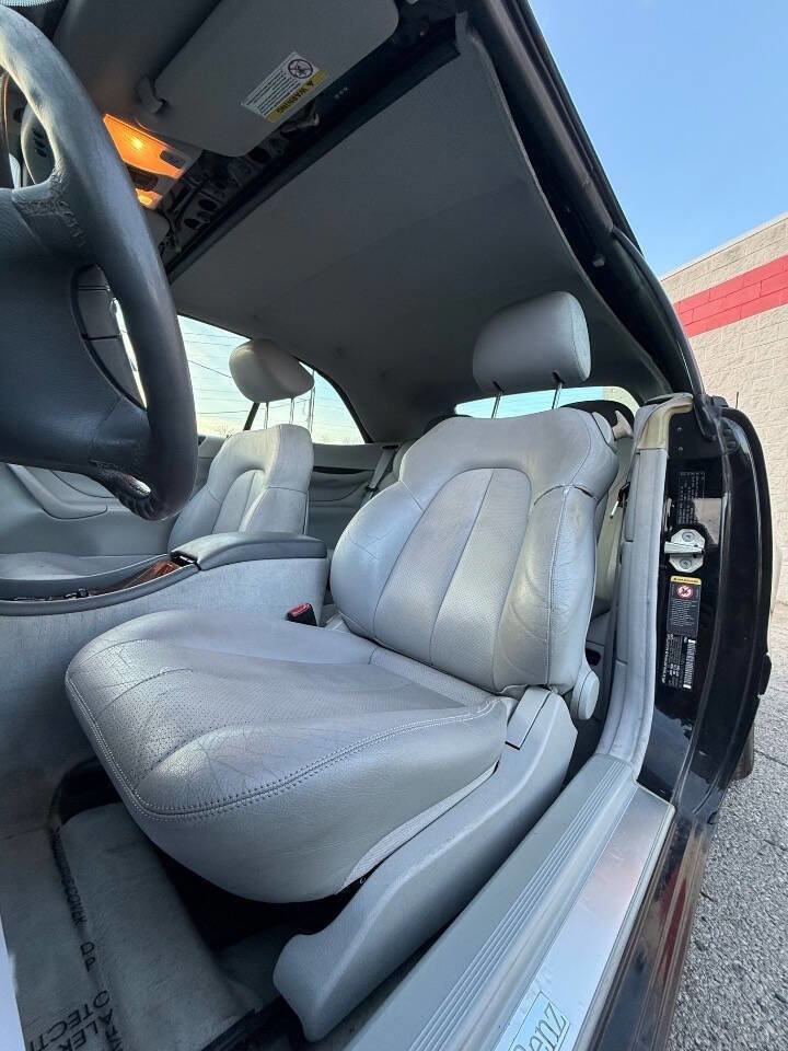 Used 2003 Mercedes-Benz CLK 320 Cabriolet image 8