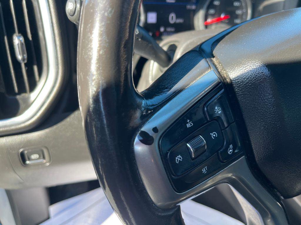 Used 2019 Chevrolet Silverado 1500 LTZ w/ LTZ Premium Package AWD/4WD image 11