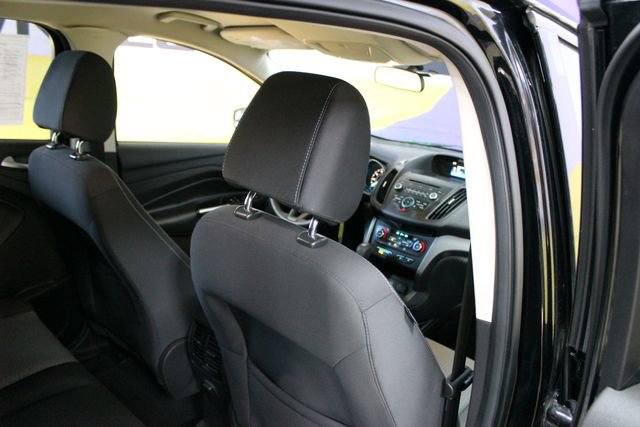 Used 2017 Ford Escape SE AWD/4WD image 10