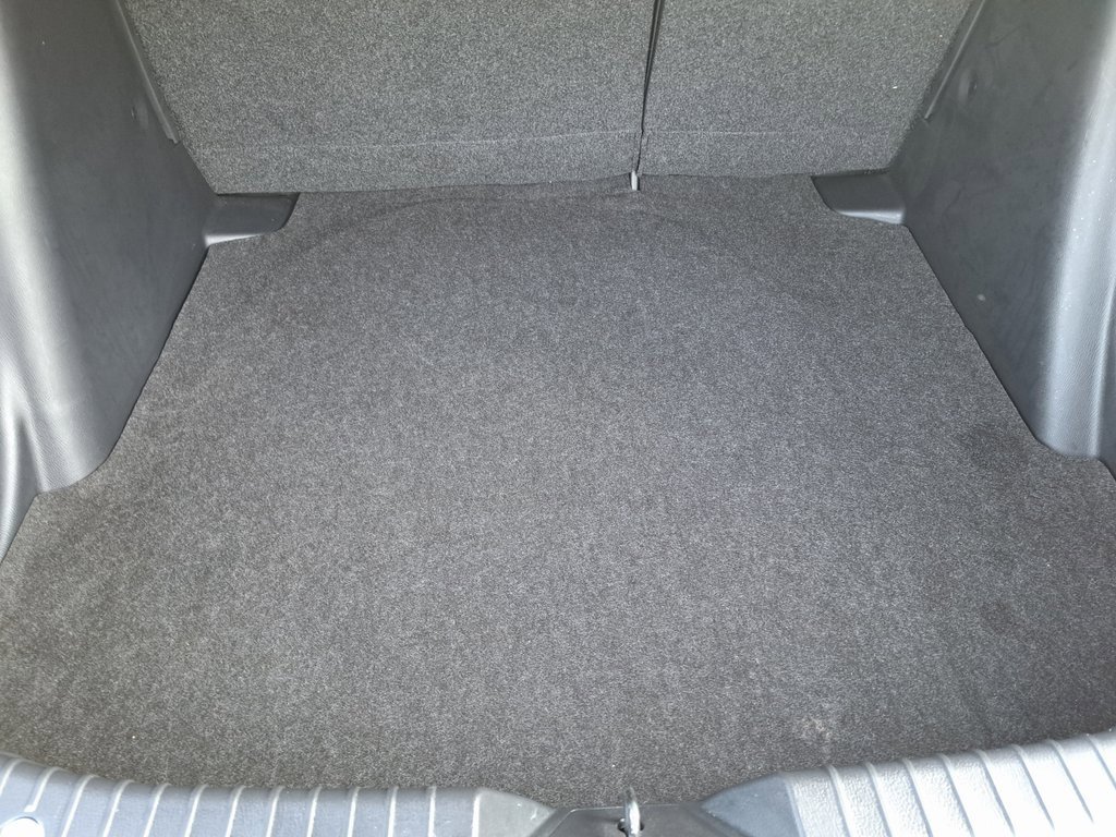 Used 2017 Toyota Yaris iA image 21