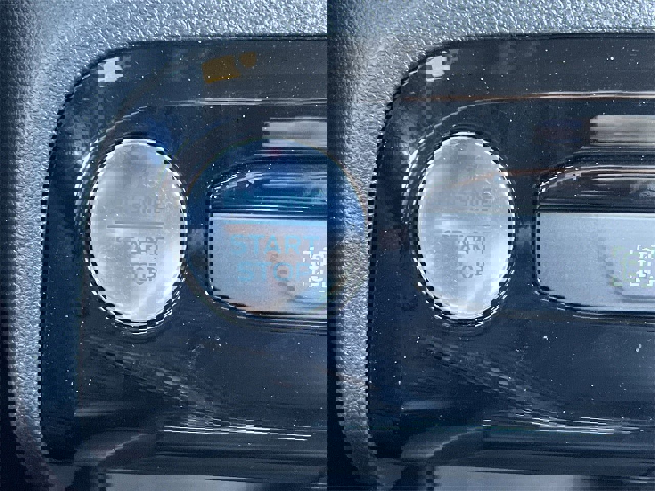 New 2025 Ford Escape ST-Line w/ Tech Pack #1 image 5