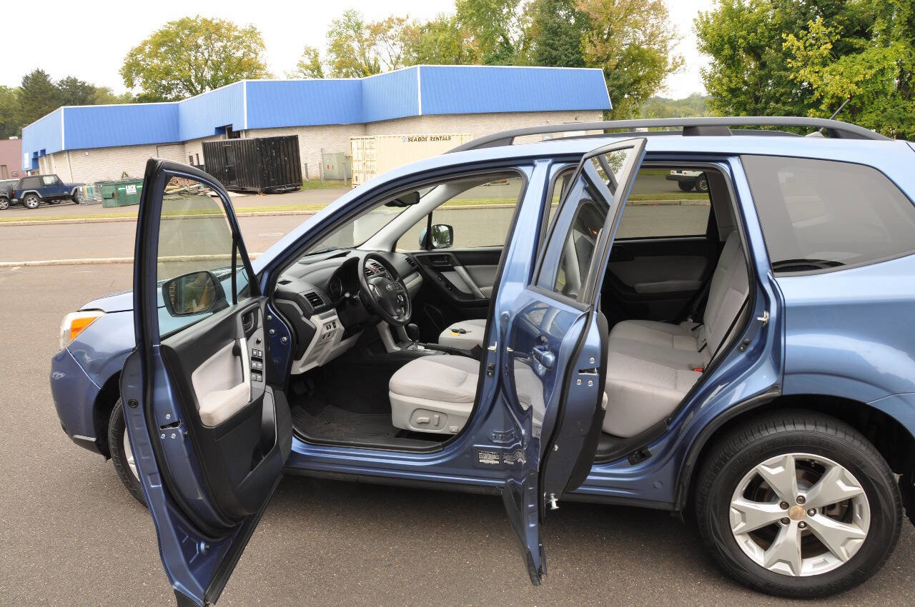 Used 2015 Subaru Forester 2.5i Premium w/ All-Weather Package image 14