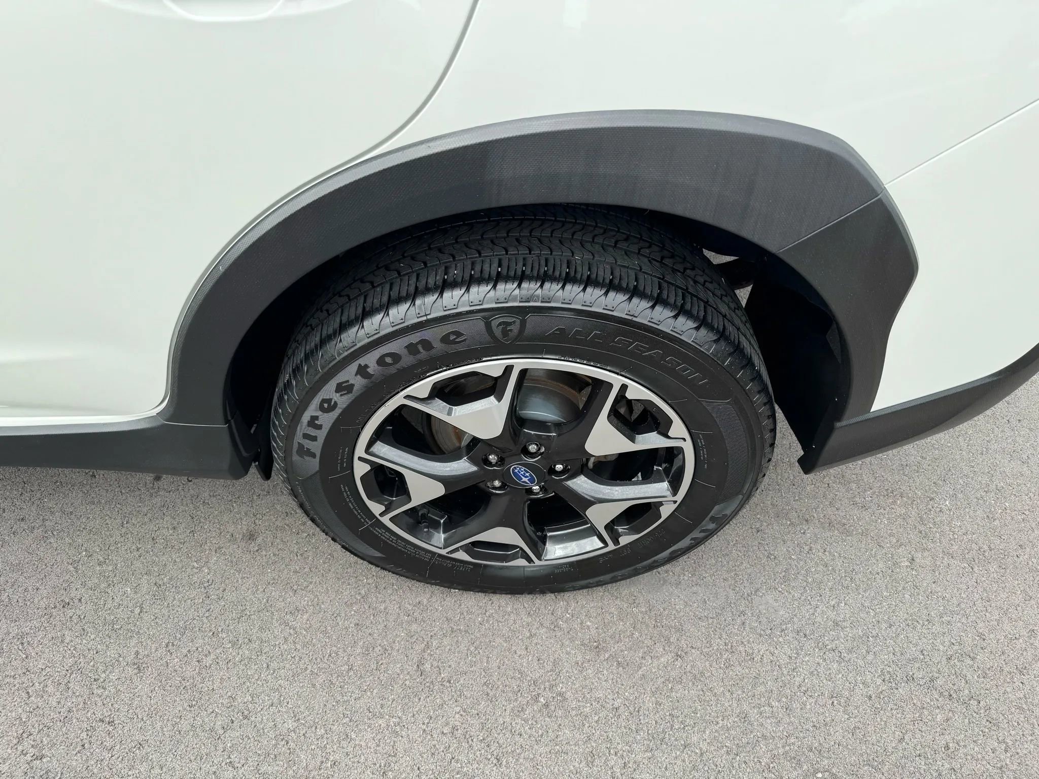 Used 2019 Subaru Crosstrek 2.0i w/ Eyesight System image 12