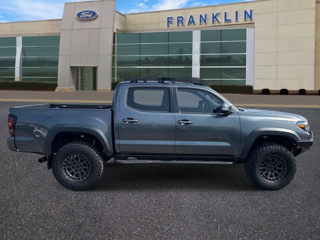 Used 2020 Toyota Tacoma TRD Off-Road w/ Technology Package AWD/4WD image 8