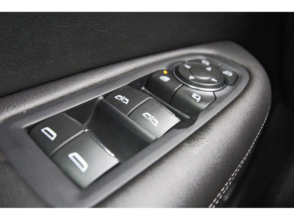 Used 2022 Cadillac XT5 Premium Luxury w/ Technology Package image 20