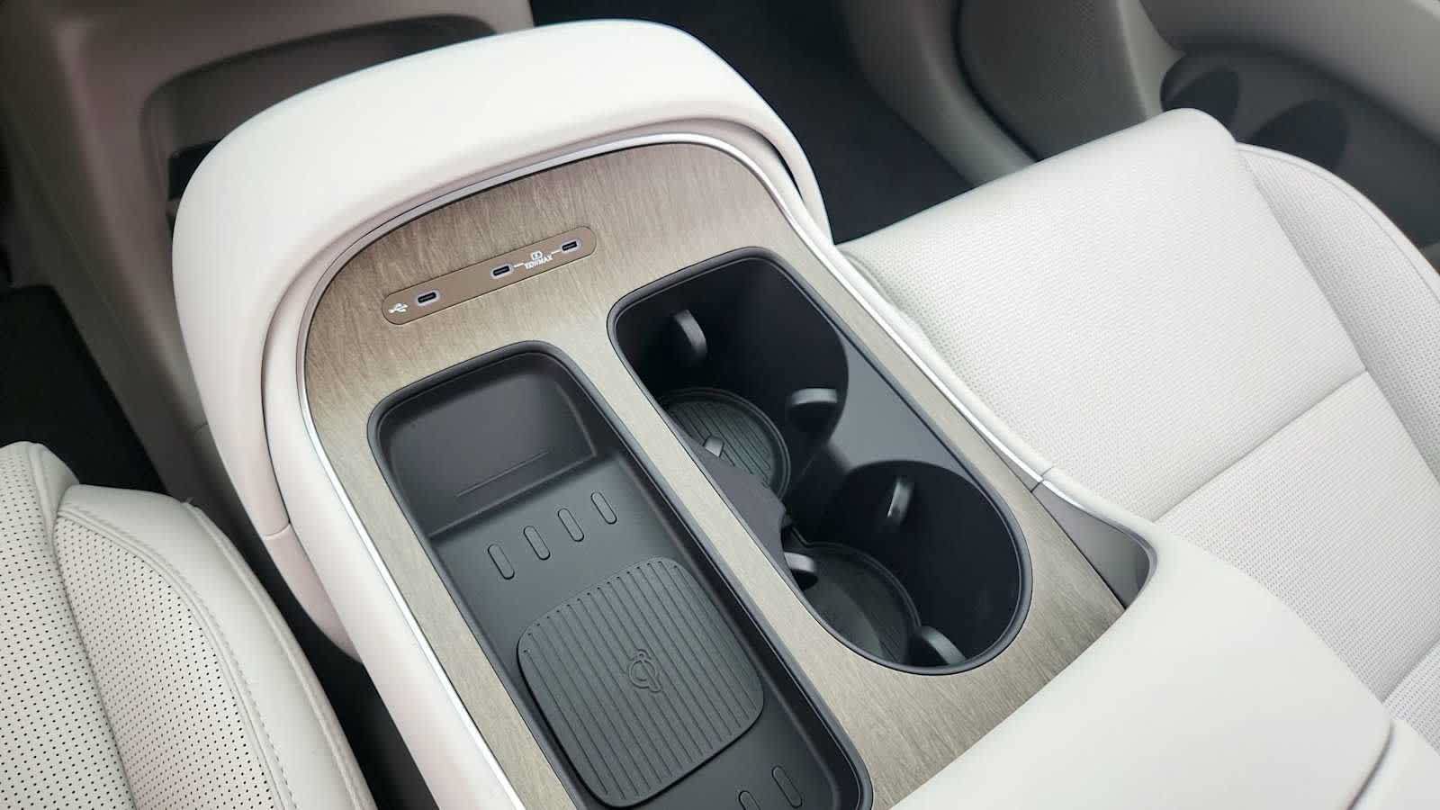 New 2026 Hyundai Palisade FWD Hybrid image 17
