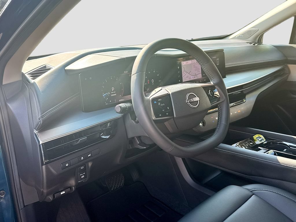 Certified 2025 Nissan Murano SL AWD/4WD image 28