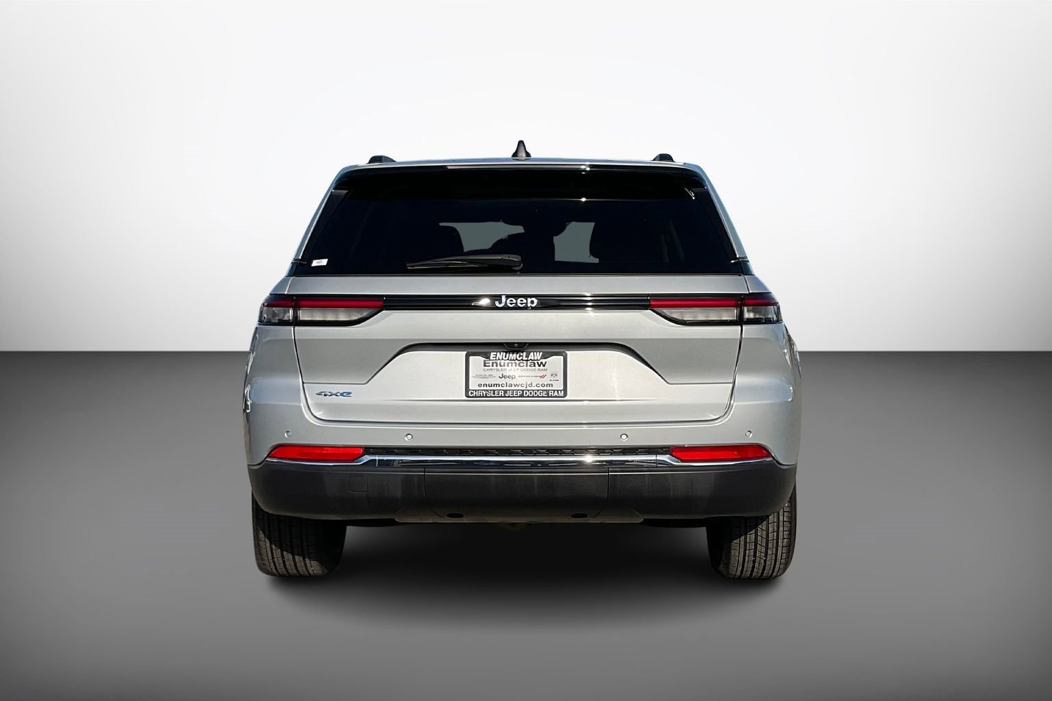 Used 2024 Jeep Grand Cherokee Limited 4xe image 4