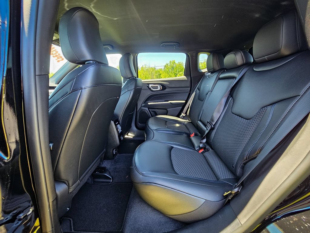 New 2026 Jeep Compass Latitude AWD/4WD image 27