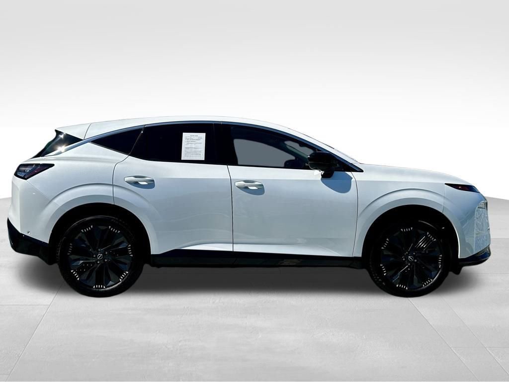 Used 2025 Nissan Murano Platinum w/ Cargo Package image 10