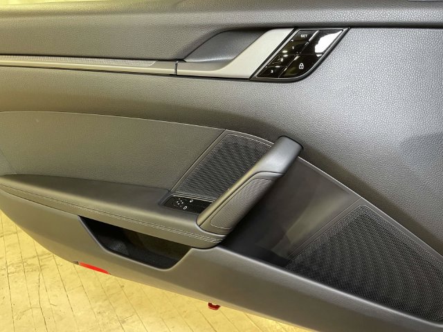 Certified 2020 Porsche 911 Carrera S RWD image 34