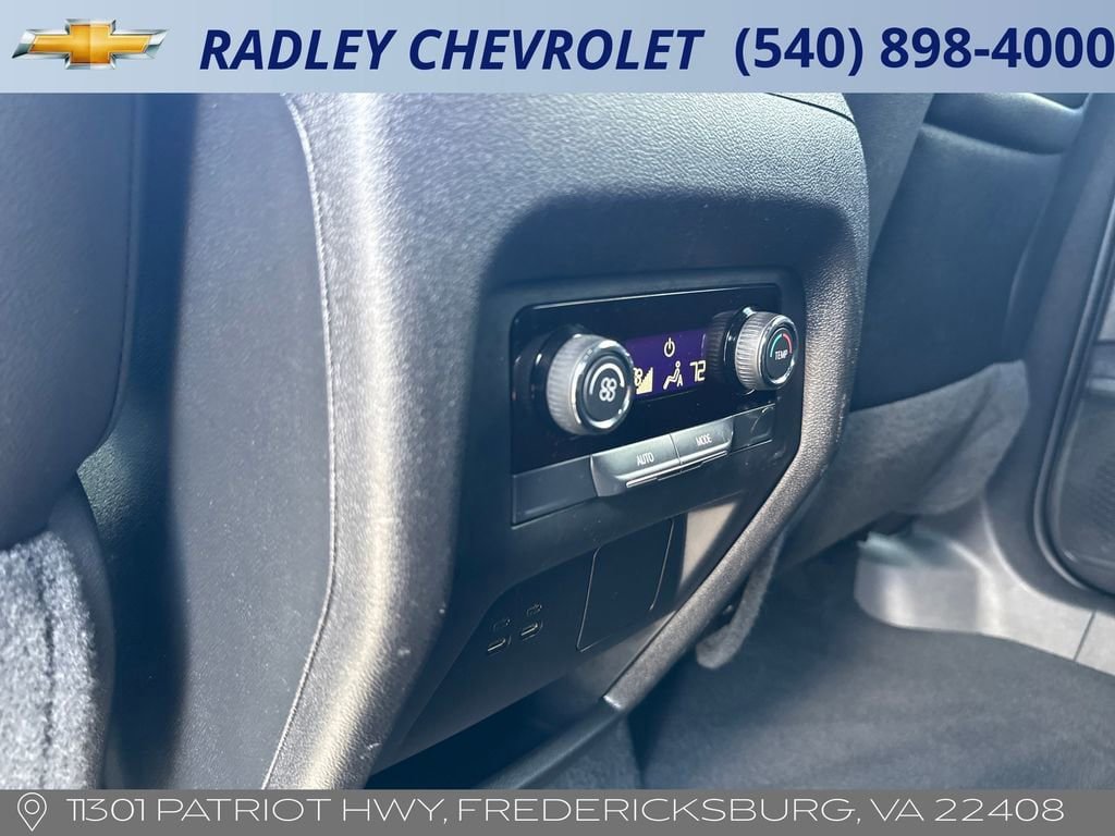 Certified 2025 Chevrolet Traverse LT AWD/4WD image 19