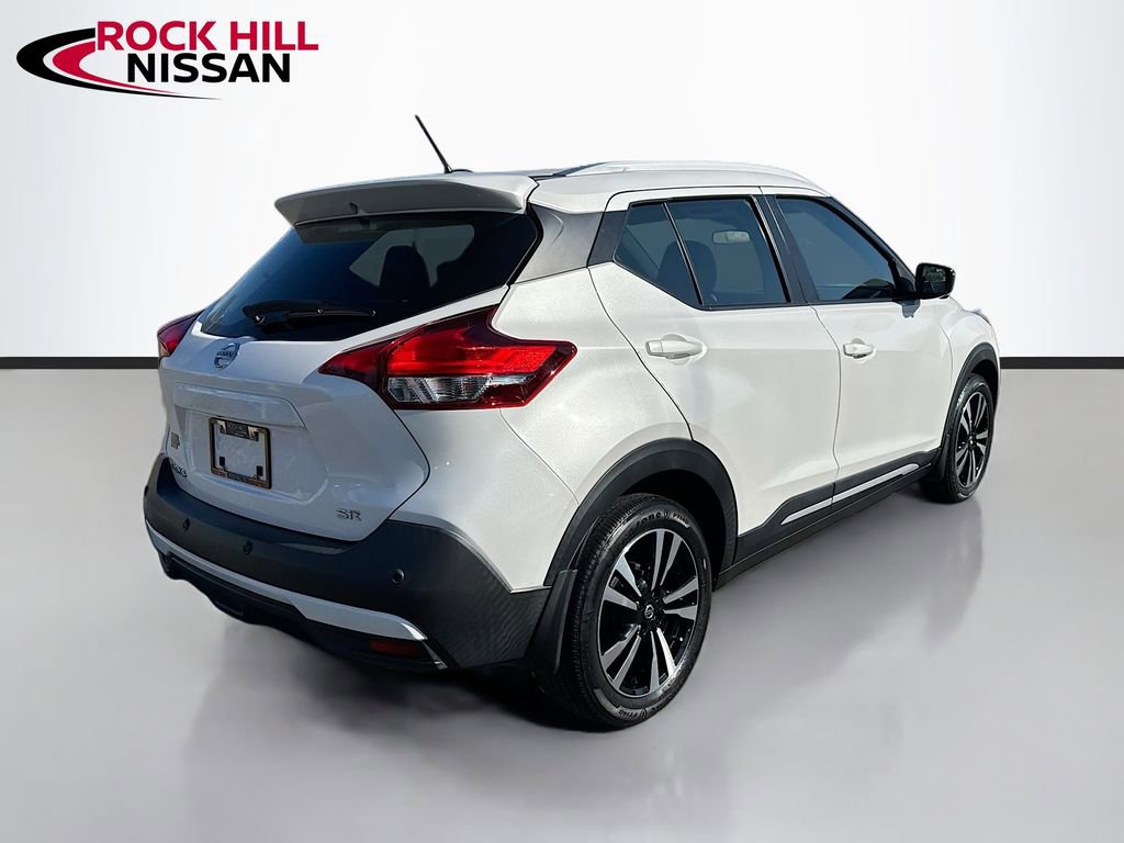 Used 2020 Nissan Kicks SR w/ SR Premium Package image 7