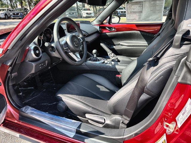 New 2026 MAZDA MX-5 Miata RF Grand Touring RWD image 12
