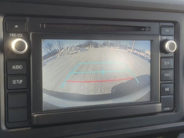 Certified 2018 Toyota Tacoma SR image 12