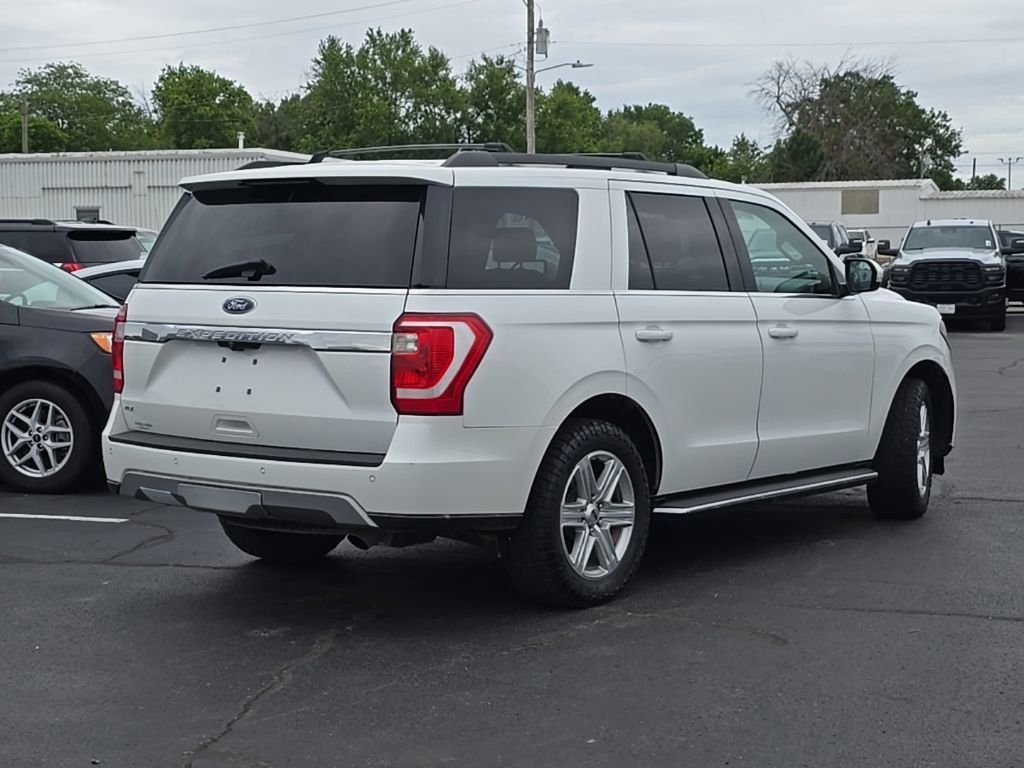 Used 2020 Ford Expedition XLT w/ Equipment Group 202A AWD/4WD image 55
