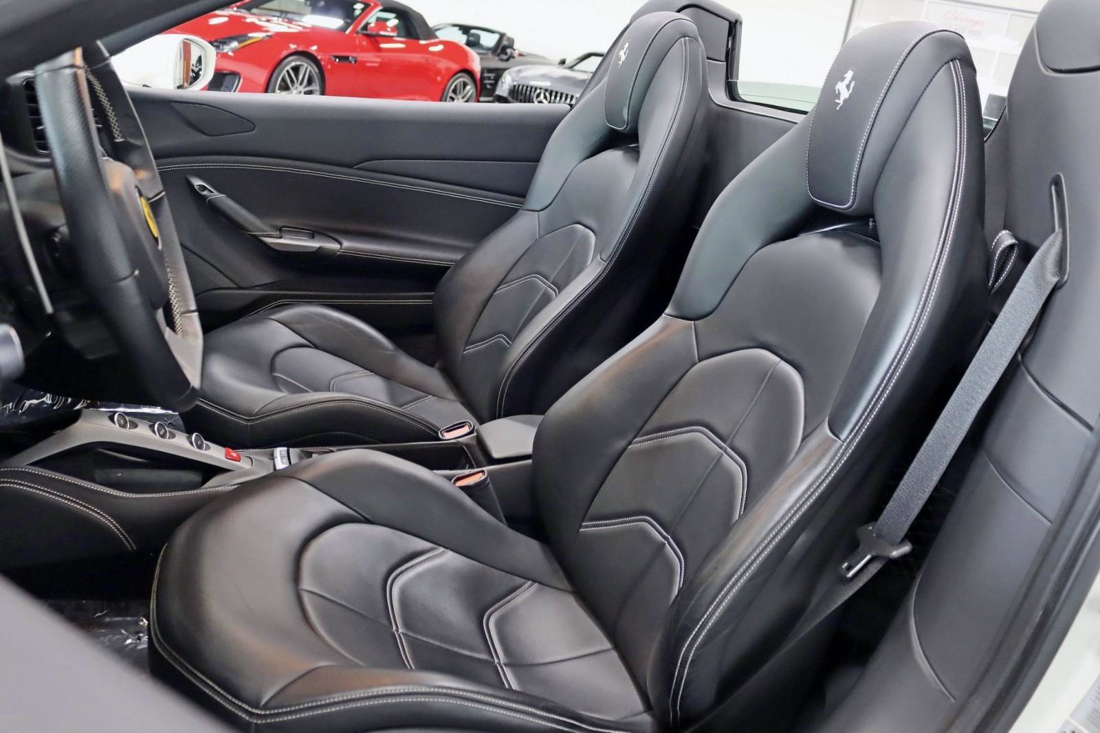 Used 2018 Ferrari 488 Spider RWD image 28