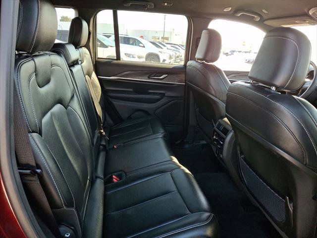 Certified 2024 Jeep Grand Cherokee Limited image 15