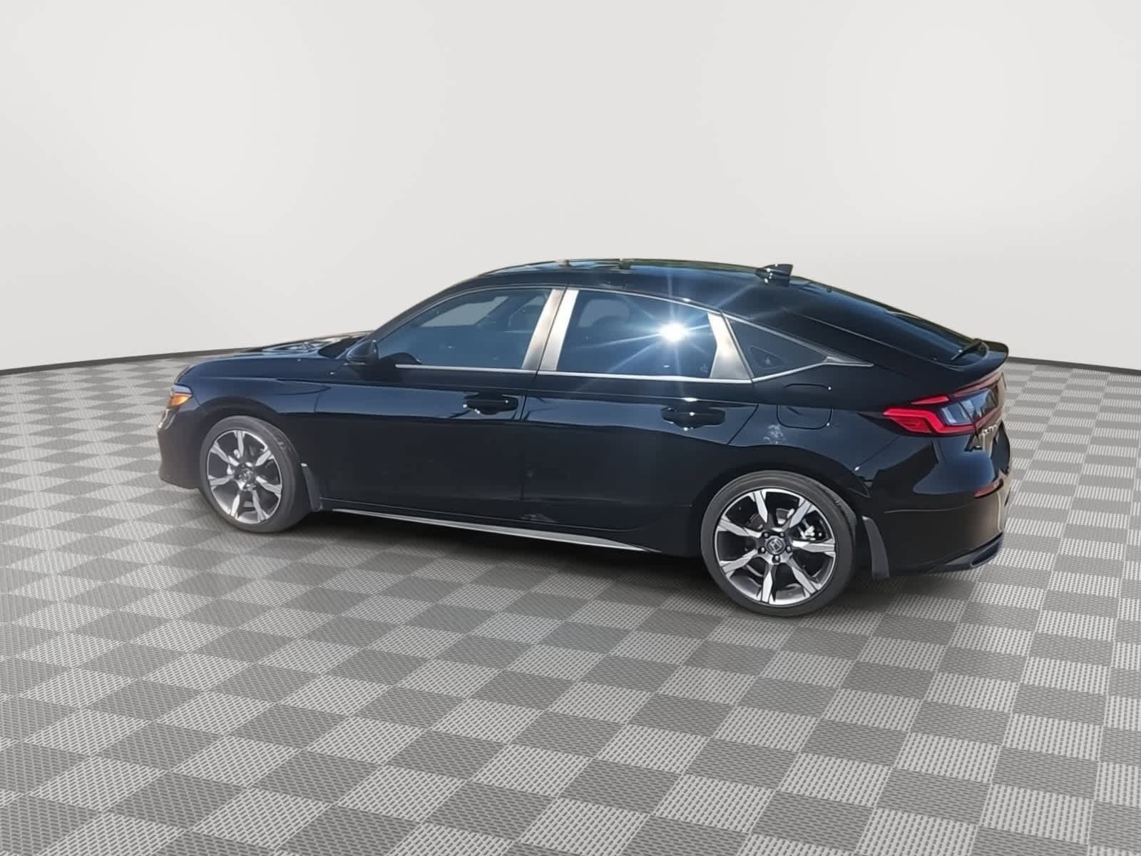Certified 2025 Honda Civic Sport Touring image 6
