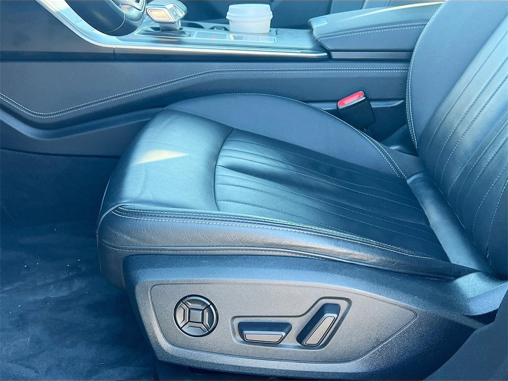 Used 2024 Audi A6 Premium Plus image 19