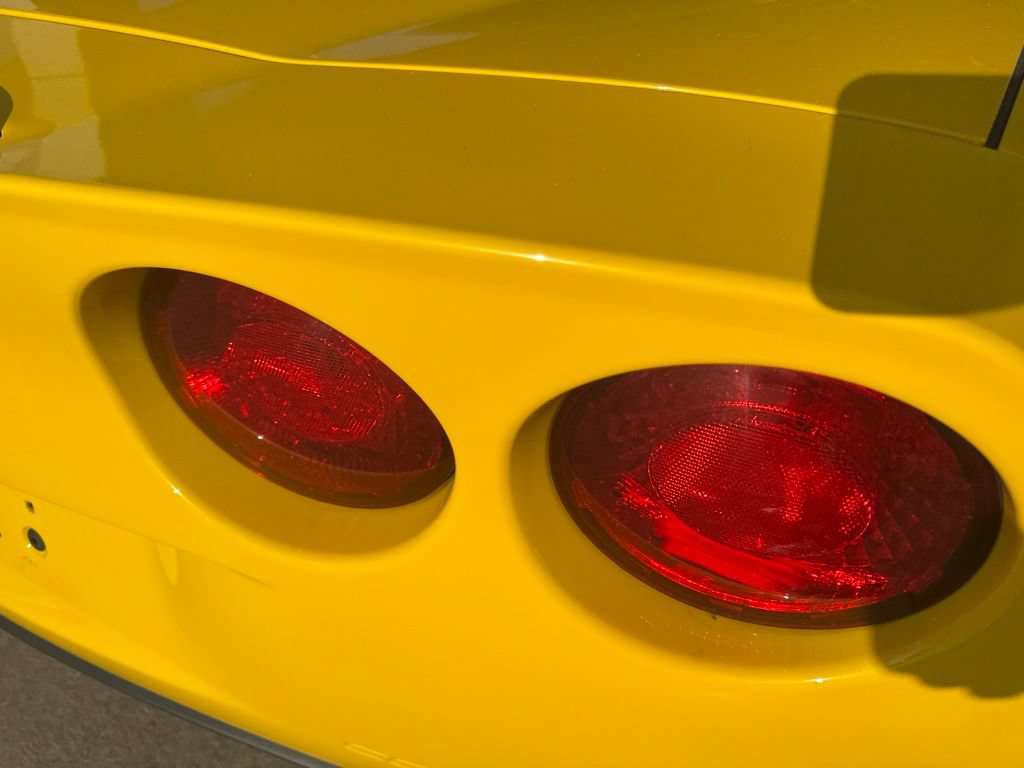 Used 2007 Chevrolet Corvette Z06 w/ Preferred Equipment Group RWD image 6